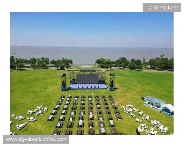 未来斗球体育直播的发展趋势与创新技术，助力体育迷享受更沉浸的观赛体验