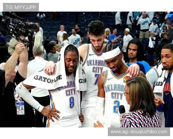 腾讯斗球体育直播官网提供的互动直播功能让用户更深入参与赛事讨论